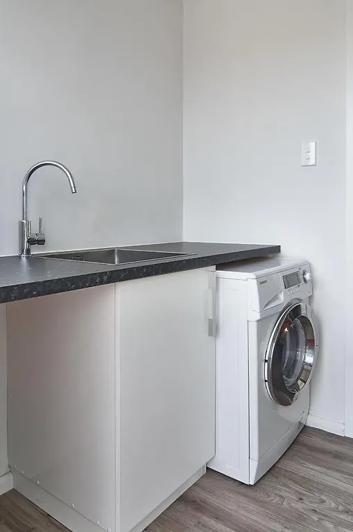Brookside Villa - Christchurch Holiday Homes