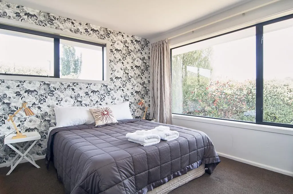 Brookside Villa - Christchurch Holiday Homes Νέα Ζηλανδία